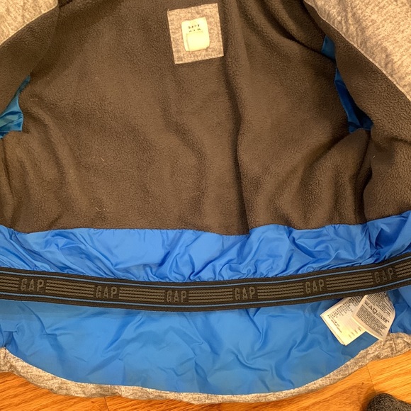 Puffer Coat with Detachable Hood and Fleece Lining - Picture 3 of 6